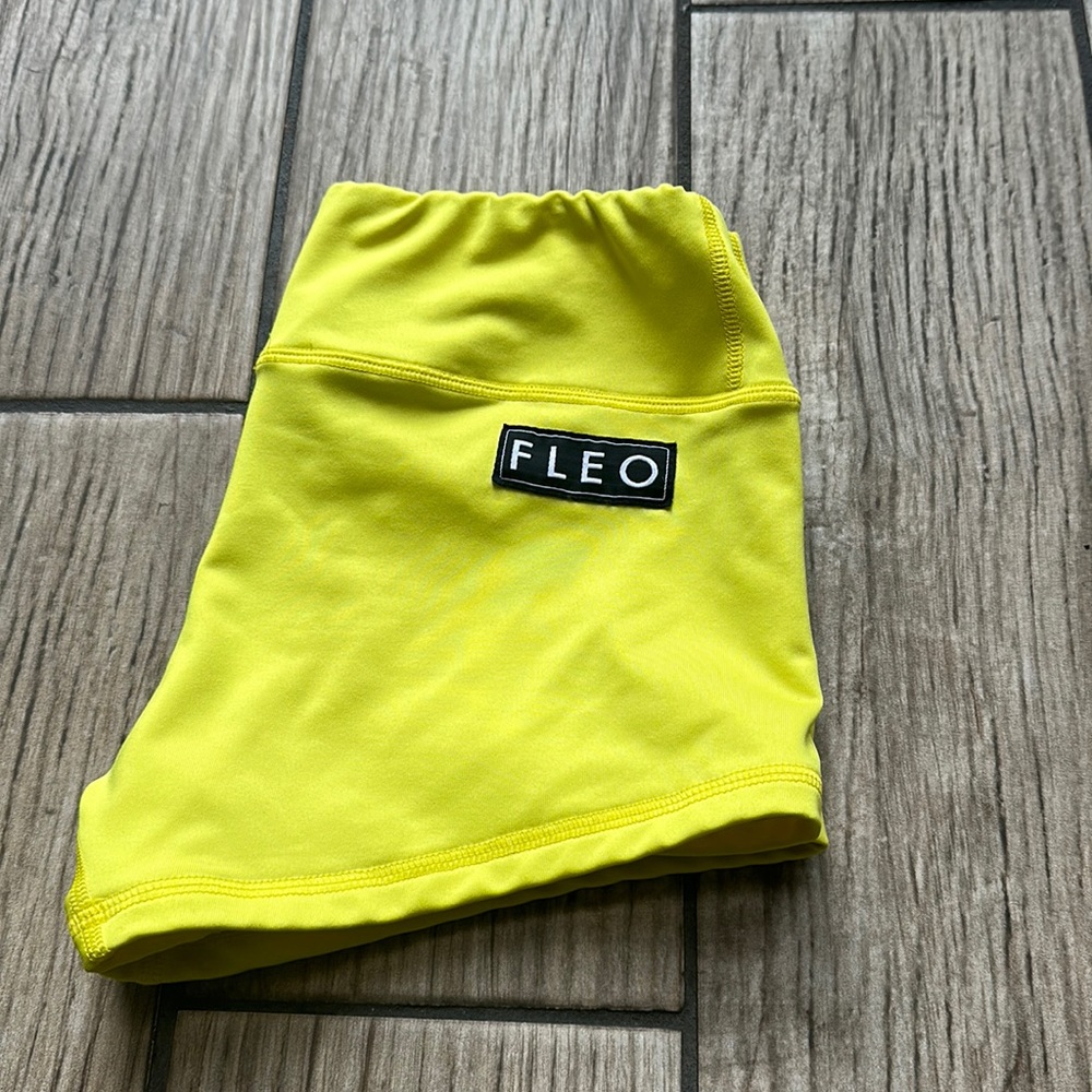 Fleo original 2.5” small neon yellow
